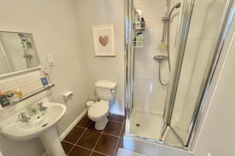 En Suite Shower Room
