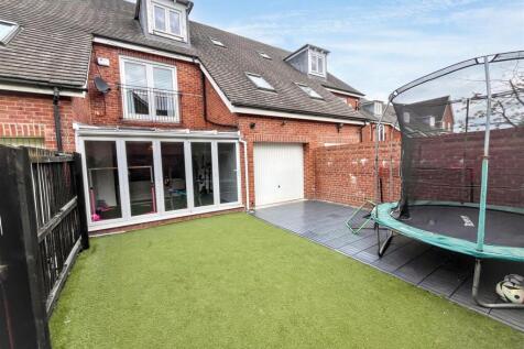 Gardens Aspect 3
