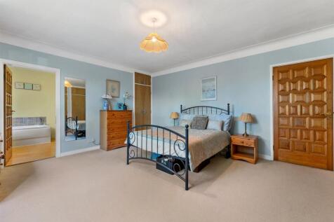 Bedroom 2 Aspect 2