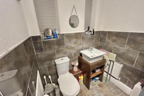 Ground Floor WC