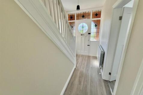 Entrance Hall Aspect 2