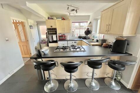 Breakfast Kitchen Aspect 3