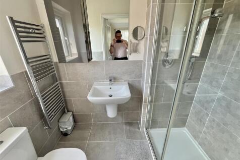 En Suite Shower Room