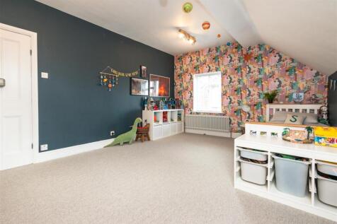 Bedroom 2 Aspect 2