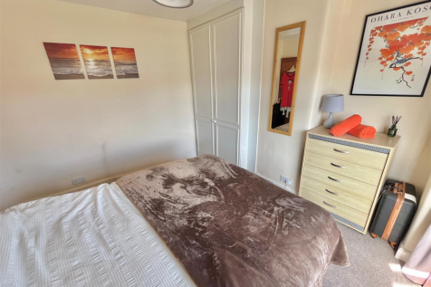 Bedroom 2 Aspect 2