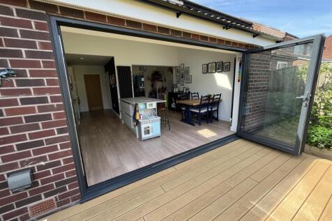 Dining Kitchen Aspect 8