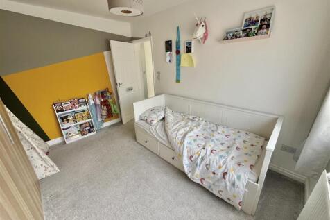 Bedroom 2 Aspect 3