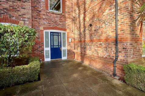 Communal Entrance
