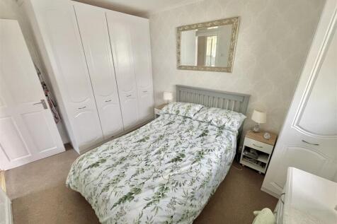 Bedroom 1 Aspect 2