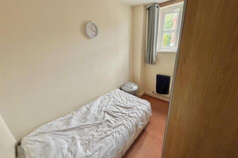 Bedroom 3 Aspect 2