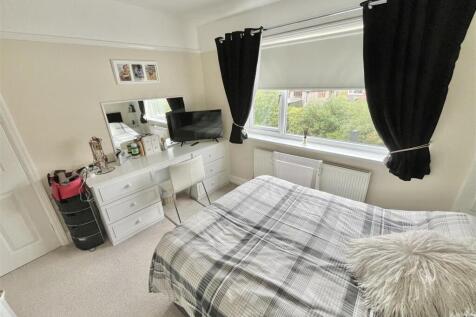 Bedroom 1 Aspect 2