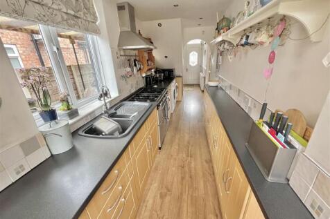 Kitchen 2