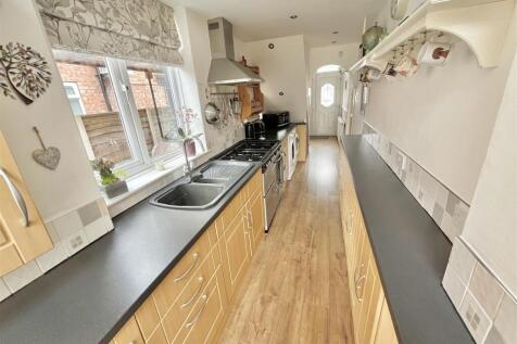 Kitchen 4