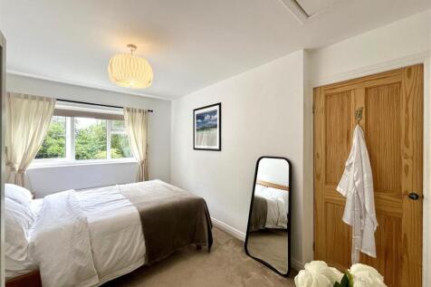 Bedroom 1 Aspect 2