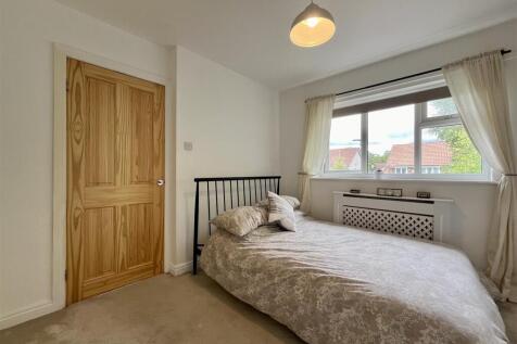Bedroom 2 Aspect 2