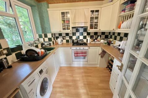 Kitchen 2