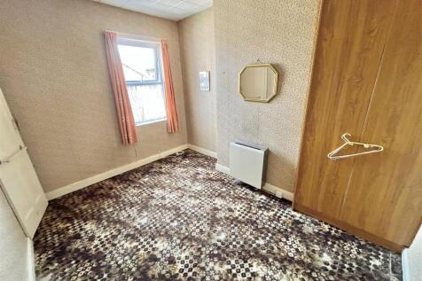 Bedroom 2 Aspect 2