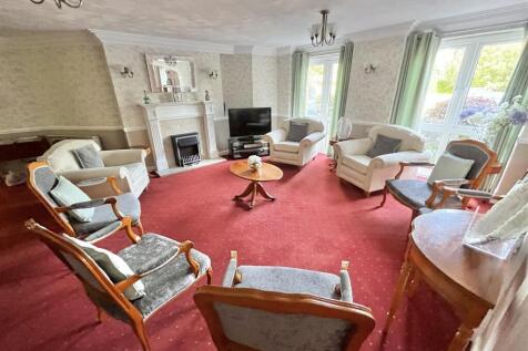 Communal Lounge