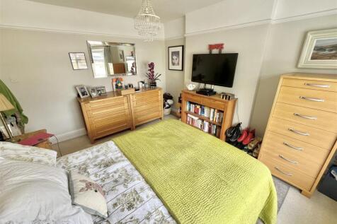 Bedroom 2 Aspect 2