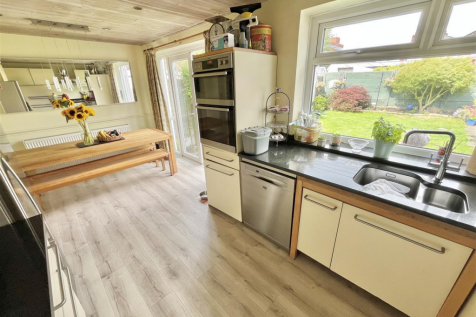 Kitchen Aspect 4.jpg