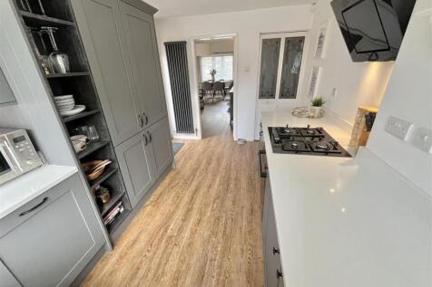 Kitchen 3