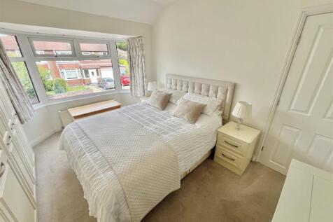 Bedroom 2 Aspect 2.jpg