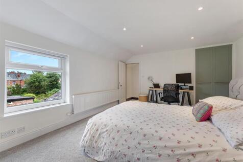Bedroom 2 Aspect 2