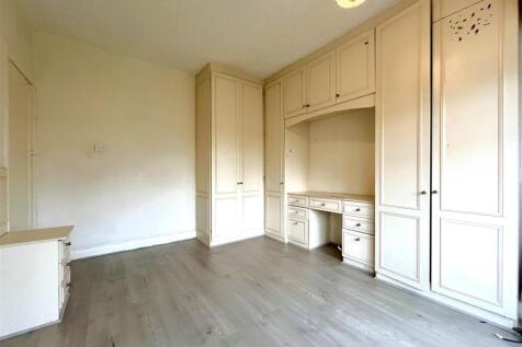 Bedroom 1 Aspect 2