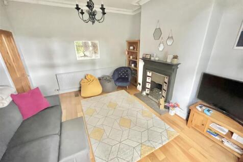 Lounge 2