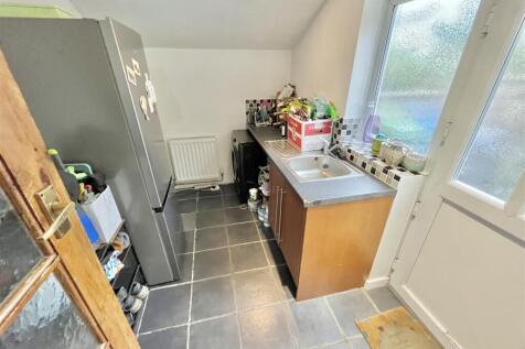 Kitchen 3