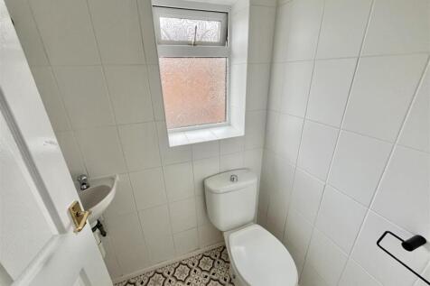 Ground Floor WC