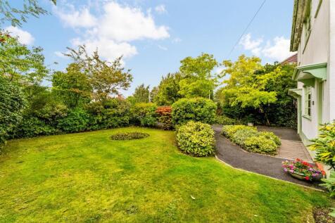 Front Gardens