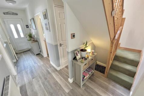 Entrance Hall 2