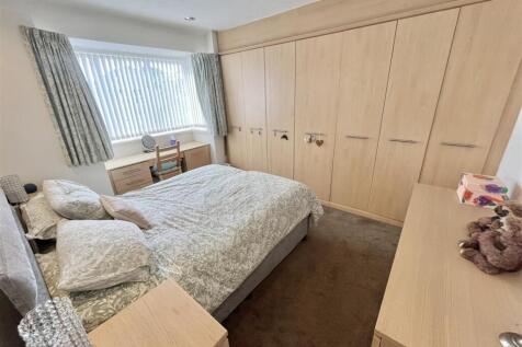 Bed 1