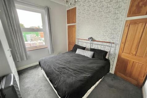 Bed 1