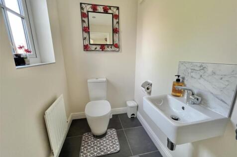 Ground Floor WC