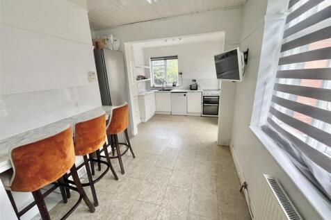 Breakfast Kitchen 3