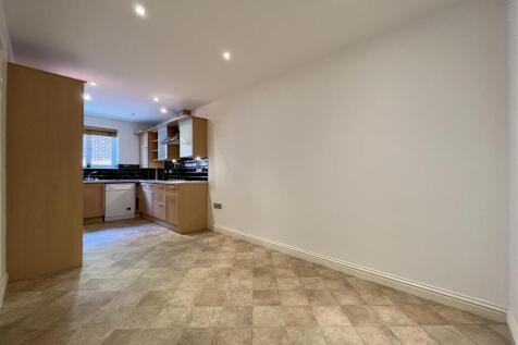 Kitchen Dining Area Aspect 2