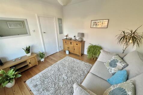 Sitting Room Aspect 3