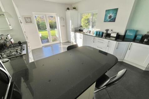 Dining Kitchen Aspect 7