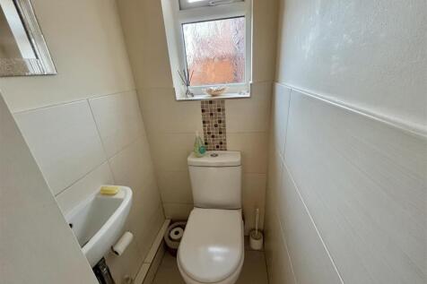 Ground Floor WC