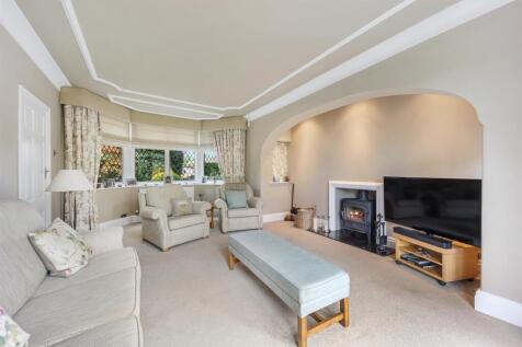 Lounge 2