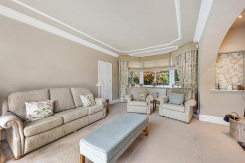 Lounge 3