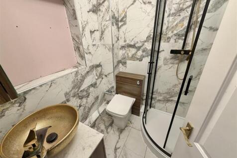 Ground Floor Shower Room