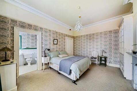 Bedroom 1 Aspect 2