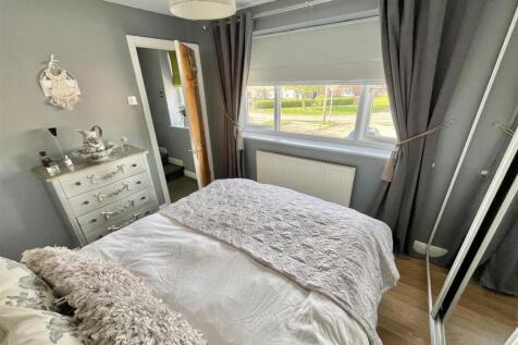 Bedroom 1 Aspect 2