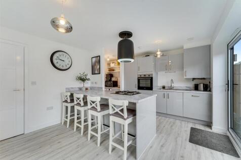 Dining Kitchen 3