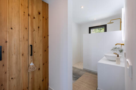Property Image 54