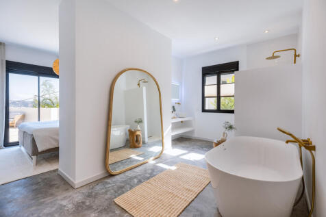 Property Image 61