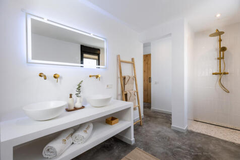 Property Image 63